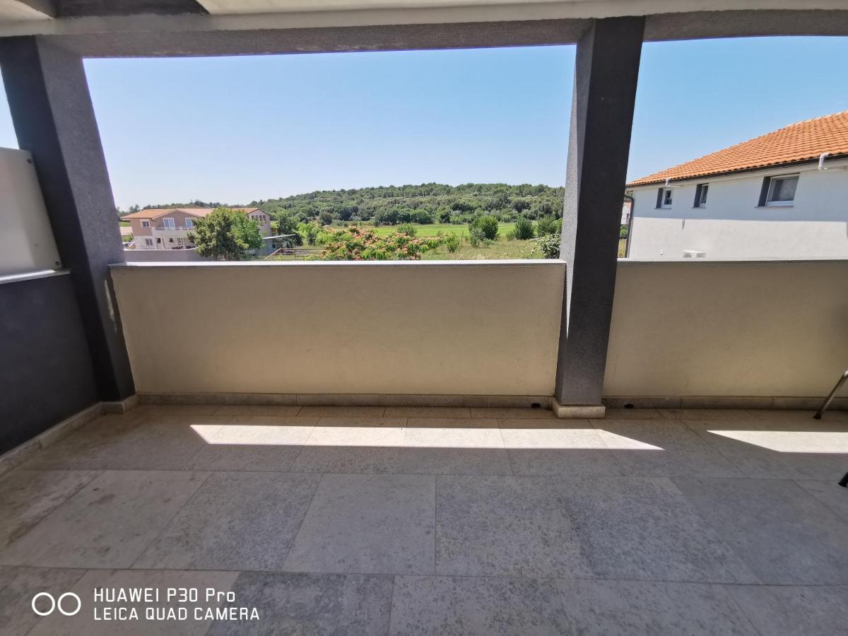 Apartmani Bradaric Pula Bagian luar foto