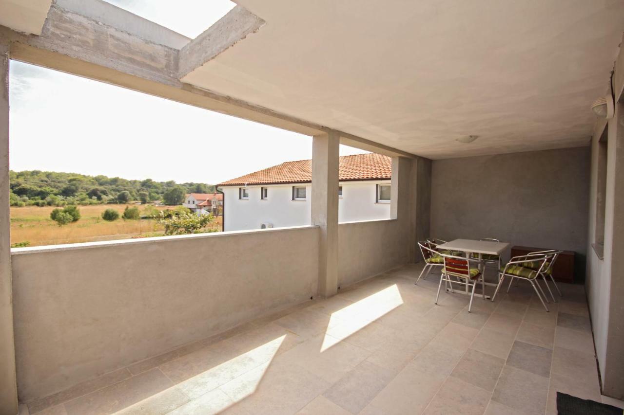 Apartmani Bradaric Pula Bagian luar foto